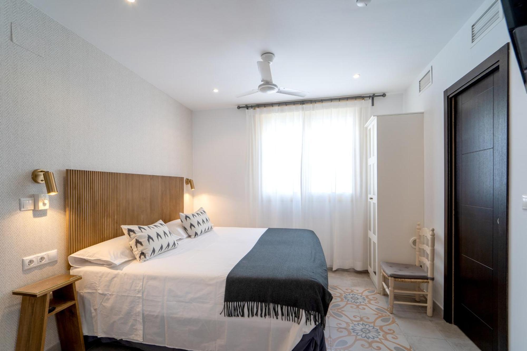 La Siesta De Picasso Hotel Malaga Bagian luar foto